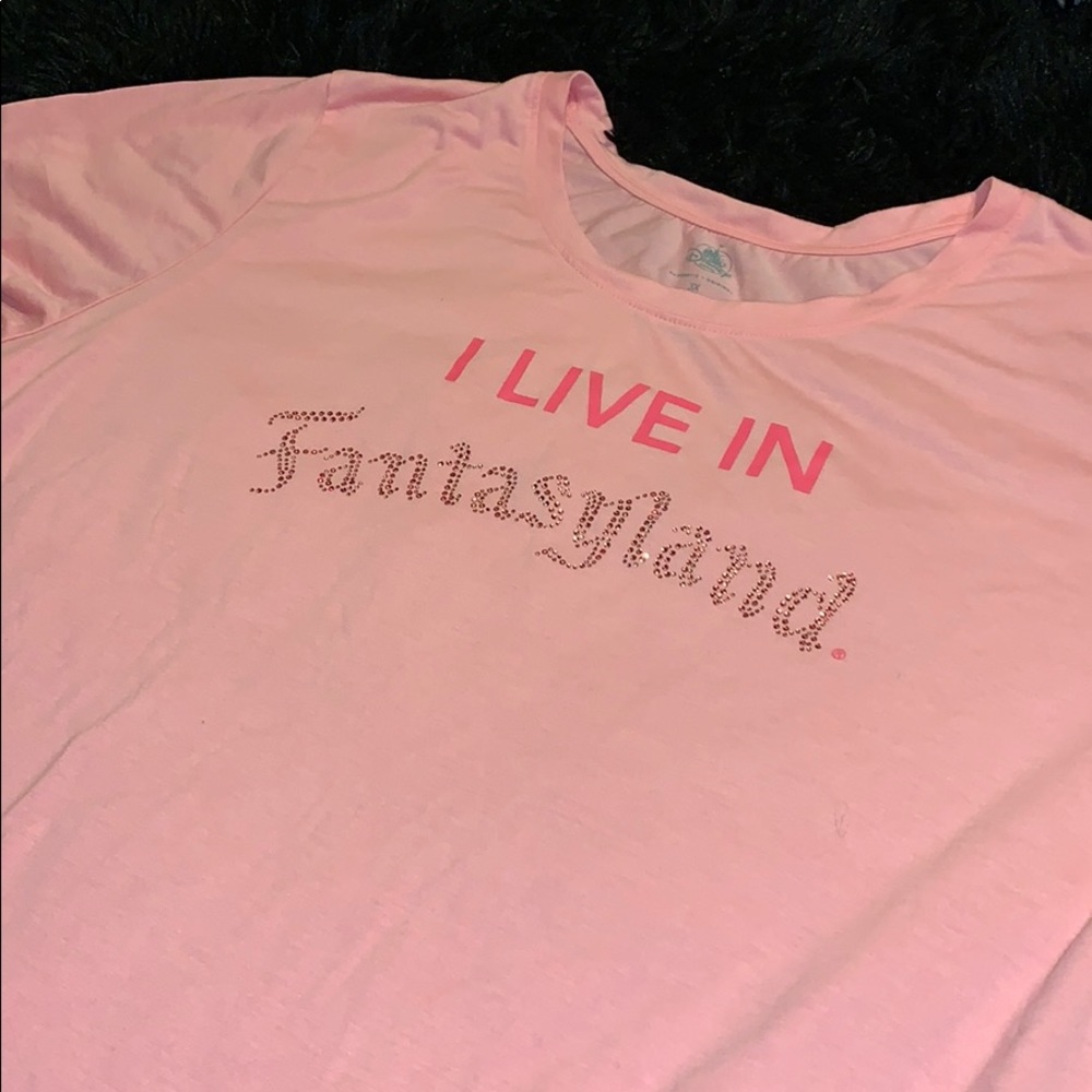 Soft pink t shirt